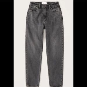 High rise 80’s Mom Jean